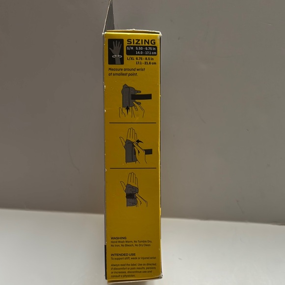 3M Futuro Wrist Left Brace for Compression and Support in Black - Picture 10 of 14